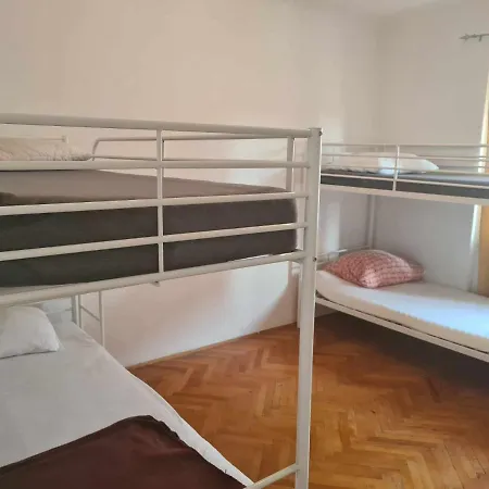 Mitnicka 스플리트
